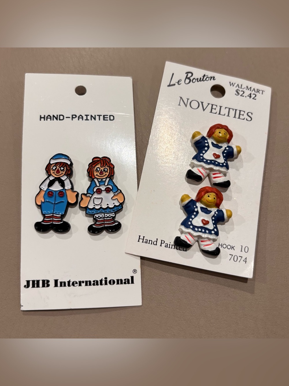 Vintage Novelty Raggedy Ann & Andy Buttons